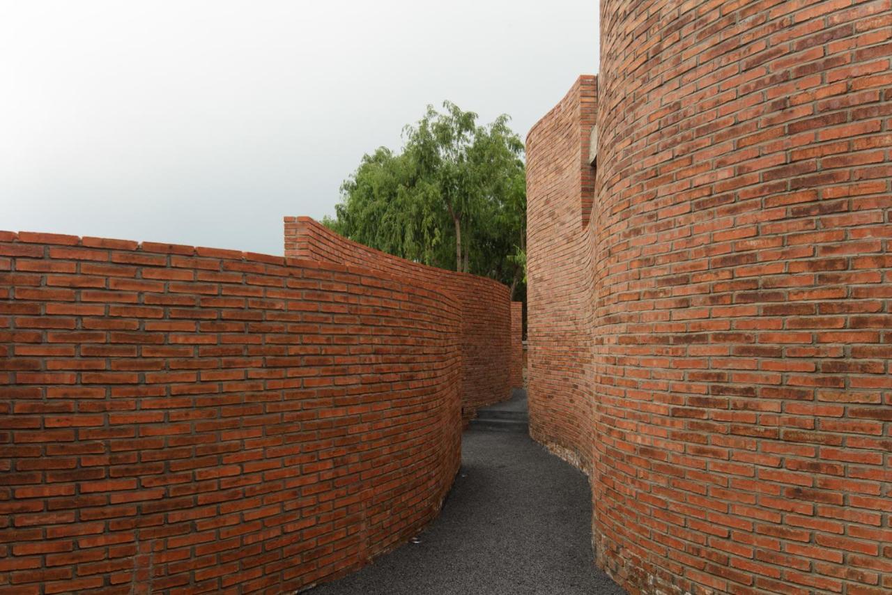 Brickyard Retreat At Mutianyu Great Wall Хуайжоу Екстер'єр фото